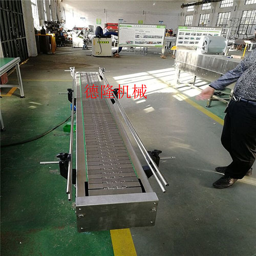  鏈板保送機 